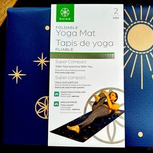 Gaiam Foldable Yoga Mat